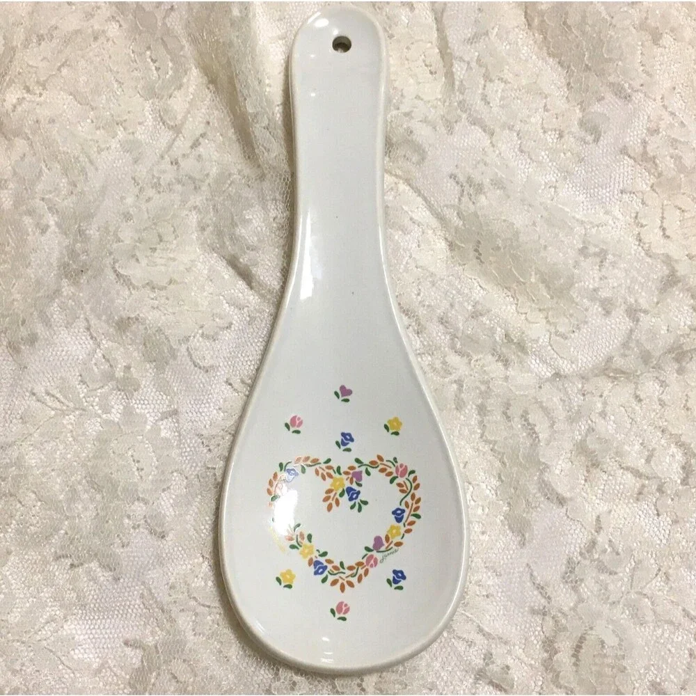 Vintage Cottagecore Spoon Rest Laurelwood USA White Ceramic Floral Heart 80s 90s